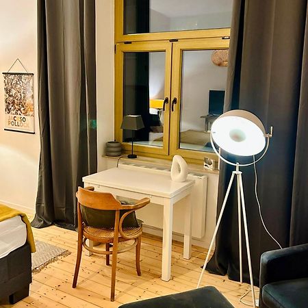 Feelslikehome - Stylische Und Zentrale Altbauwohnung Mit Terrasse&Garten Bochum Eksteriør billede