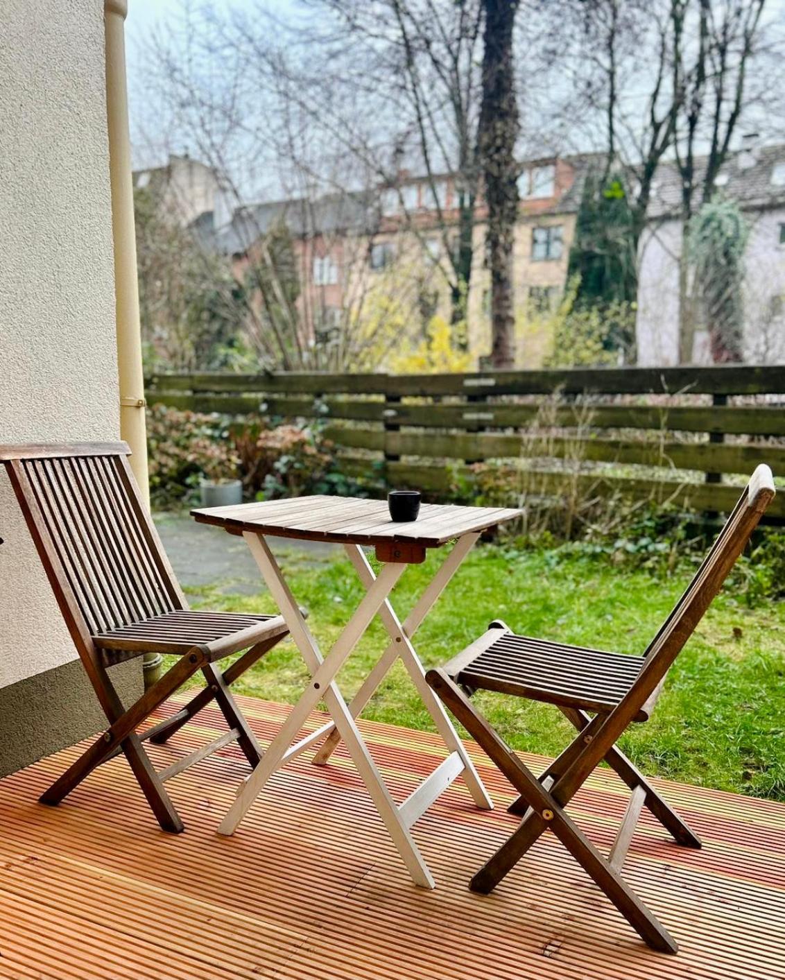Feelslikehome - Stylische Und Zentrale Altbauwohnung Mit Terrasse&Garten Bochum Eksteriør billede